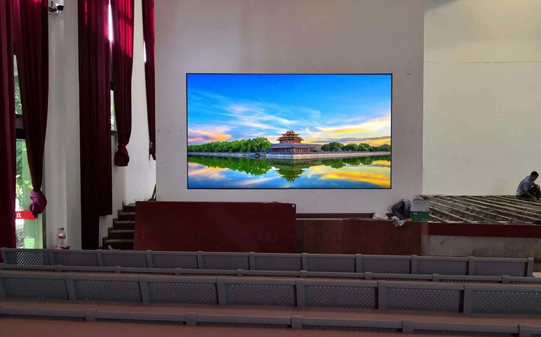 小間距l(xiāng)ed顯示屏