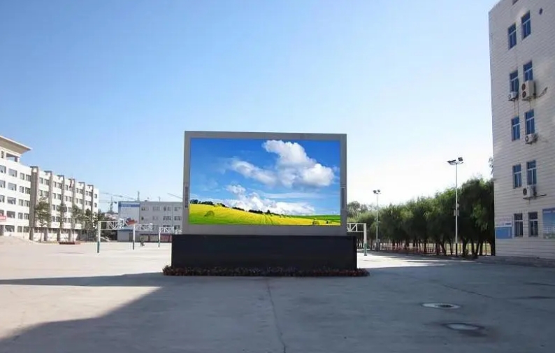 戶外LED顯示屏